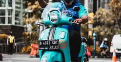 Membuktikan Keunggulan Yamaha Fazzio Hybrid-Connected Dengan Berkeliling Jakarta