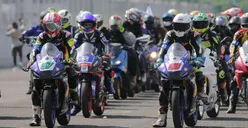 Meriahnya Ajang Shell bLU cRU Yamaha Endurance Festival, Rangkul Para Pecinta bLU cRU