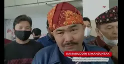 Ada Apa dengan Kamaruddin Simanjuntak? Bagian Tubuhnya Ini Disorot Seperti Terlihat Tak Normal