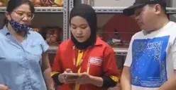 Kejadian Awal Karyawan Alfamart yang Pergoki Seorang Ibu Bermobil Mewah Maling Cokelat