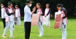 Peraih Emas Olimpiade Tokyo Greysia & Apriyani Dapat Bonus Rp5,5 Miliar dari Presiden Jokowi