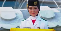Ayumi Putri Sasaki Instagram-Asal Sekolah, Sang Pembawa Baki Penurunan Bendera di Istana
