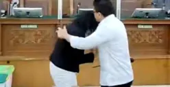 Putri Candrawathi Sembuh dari Covid-19, Bertemu Ferdy Sambo Langsung Cium Tangan dan Pelukan, Lepas Rindu?
