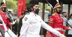 Profil Lengkap Valentina Dyastika, Pembawa Baki Bendera Merah Putih dalam Upacara HUT ke77 RI di Istana Negara