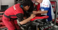 6 Tips Mudah Merawat Motor Matic di Rumah