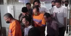 Usai Diperiksa di Mapolda Jatim, 6 Tersangka Tragedi Kanjuruhan Resmi Ditahan, Ini Penampakan Berbaju Oranye!