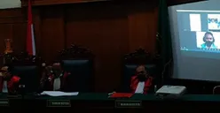 Gilang Fetish Kain Jarik Divonis 5 Tahun 6 Bulan Penjara