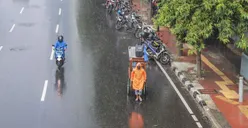 Waspada Hujan Disertai Kilat dan Petir di Jakarta