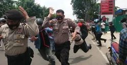 Usai Demo Berujung Ricuh, Gedung DPR Masih Dijaga Ketat Polisi