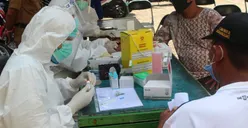 Telusuri Persebaran Covid-19 di Kelurahan Rawa Badak Utara, 300 Warga Jalani Rapid Test