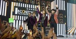 NCT 127 Nyanyikan Lagu Indonesia, Persembahkan Special Award untuk Fans