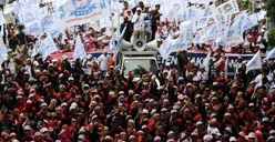 Massa Buruh Sudah Padati Jalan Gatot Subroto dari Semanggi Menuju DPR