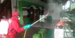 Selama 8 Bulan, Sudin Damkar Jaktim Semprot Disinfektan di 8.137 Lokasi