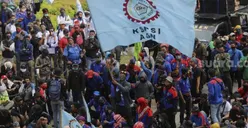 Hari Ini, Ribuan Buruh Gelar Aksi Unjuk Rasa di Istana Negara dan MK