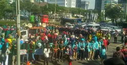 Ratusan Mahasiswa dari BEM SI Padati Sekitar Patung Kuda