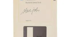 Disket dengan Tanda Tangan Steve Jobs Dihargai Rp 1,17 Miliar
