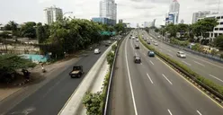 #Dirumahaja ,  Lalu Lintas Jakarta Lengang