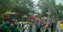 Mahasiswa UNJ Mulai Datangi Kawasan Patung Kuda
