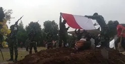 Gugur dalam Tugas di Papua, Roy Diberi Kenaikan Pangkat Luar Biasa
