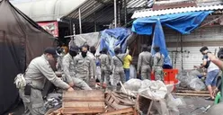 Satpol PP Kota Bogor Bongkar Ratusan Lapak Liar di Pasar Anyar