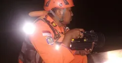 Nihil, Hari Pertama Pencarian Bocah Tenggelam di Kali Ciliwung