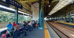 300 Ribu-an Penumpang Tinggalkan Jakarta dari 3 Stasiun
