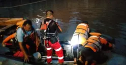 Refano, Bocah Tenggelam di Ciliwung Ditemukan Meninggal Dunia