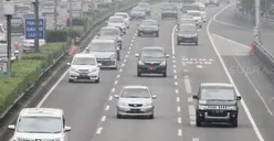 272.327 Kendaraan Meninggalkan Jakarta saat Tahun Baru