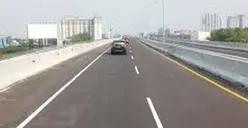 Jalan Bergelombang di Tol Layang Japek II Dibenahi Usai Libur Nataru