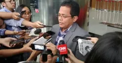 KPK Panggil Sekjen DPR Terkait Kasus Romahurmuziy