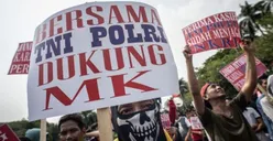 Massa Mulai Berdatangan ke MK