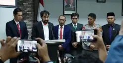 Gubernur Aceh Menangis Setelah Sejumlah Kampung Hilang Akibat Banjir Bandang, Sebut Bencana Kali Ini Bagaikan Tsunami Kedua