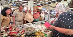Jelang Nataru 2025, Pemkot Jakarta Utara Pastikan Stok Bahan Pokok Aman Walau Harga Ada yang Naik 