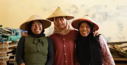 Pahlawan Ekonomi Keluarga, Program PNM Mekaar Ubah Hidup Ibu-Ibu Prasejahtera