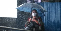 Musim Hujan Mulai Terasa di DKI Jakarta, Imbauan Pramono Gunakan Masker Jadi Solusi Pencegahan Terpapar Partikel Mikroplastik 