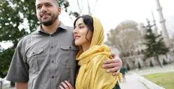 Siapa Suami Tasya Farasya? Ini Profil Ahmad Assegaf yang Kini Jadi Sorortan Warganet 
