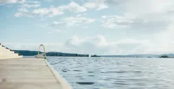 Kolam Renang Terdalam di Asia Tenggara Ternyata Ada di Jakarta, Berani Coba Menyelam 16 Meter?