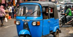 Viral! Dugaan Pemalakan Sopir Bajaj di Tanah Abang Dimintai Rp100 Ribu per Hari, Polisi Lakukan Penyelidikan! 