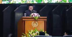 Sambil Menangis, Rano Karno Ungkap Capaian Pembangunan DKI Jakarta di Momen Rapat Paripurna HUT ke-499