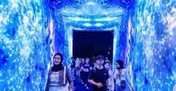 Rayakan HUT Jakarta, TMII Suguhkan Laser Show Spektakuler dan Terowongan Imersif 360 Derajat