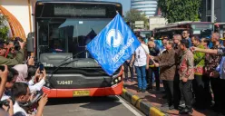 Diresmikan Pramono Anung, Transjabodetabek Rute Blok M-Bandara Soetta Punya Fasilitas Unik Ini Loh! 