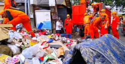Sejak Senin Lalu! 109 Petugas Gabungan Berhasil Angkut 141,37 Ton Sampah Pascagenangan di Jaktim