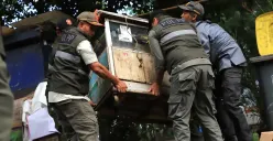 Bina Tertib Praja Lakukan Sterilisasi Bersama 50 Personel Gabungan di 2 Jalan Kebayoran Baru! 