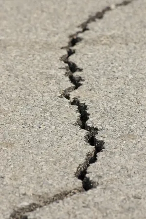Ilustrasi. Media sosial baru-baru ini diramaikan dengan informasi mengenai potensi gempa bumi besar berkekuatan Magnitudo 7 (M 7) yang dipicu oleh aktivitas Sesar Kendeng. (Sumber: Pixabay | Foto: Pixabay)