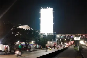 Anggota Komisi A DPRD DKI Jakarta, Kevin Wu mendukung langkah Pemprov DKI yang menurunkan&nbsp;billboard&nbsp;promosi film horor 'Aku Harus Mati'. (Sumber: Beritajakarta.id | Foto: Beritajakarta.id)