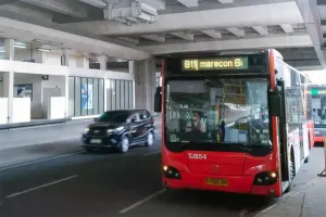 Layanan rute B11 (Summarecon Bekasi-Cawang) kembali mengoperasikan Summarecon Bekasi mulai Sabtu, 11 April 2026. (Sumber: beritajakarta.id | Foto: beritajakarta.id)