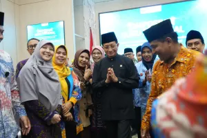 Kemenag percepat PPG, pencairan TPG, dan insentif guru. Fokus pada kesejahteraan dan peningkatan kompetensi guru madrasah.
