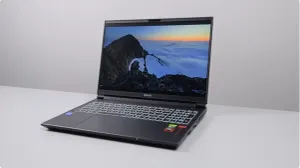 Spesifikasi Laptop Axioo Pongo 755 AMD. (Sumber: youtube.com/@JagatReview)