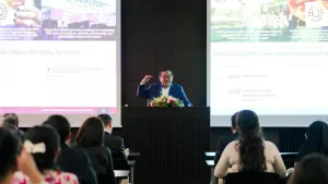Gubernur Jakarta, Pramono Anung, Beri Kuliah Umum di Kyoto University. (Sumber: Instagram.com/@pramonoanungw)