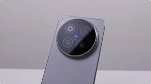 Spesifikasi HP Vivo X300. (Sumber: youtube.com/@JagatReview)